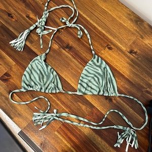 Acacia swimwear Bikini top Size S
